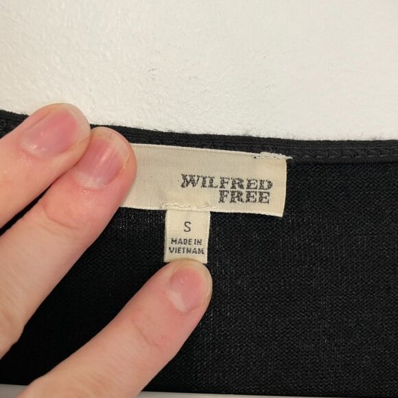 WILFRED FREE ARITZIA Cober T-Shirt Dress Black Knit Relaxed Fit Mini Shift Dress - Picture 6 of 16